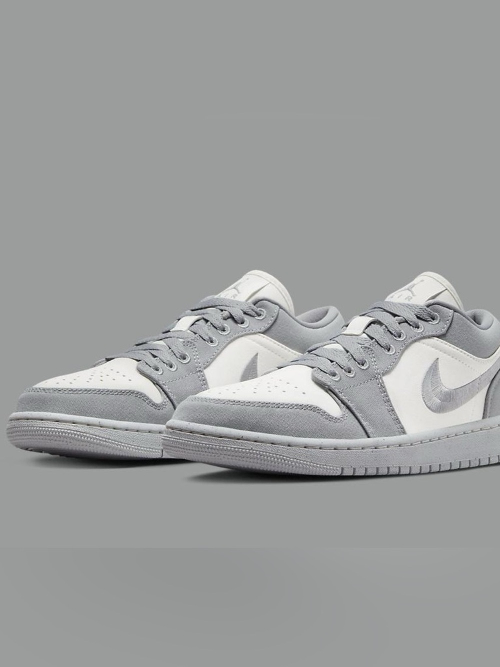 Nike Women's Air Jordan 1 Low SE Light Steel Grey Size 7.5 original box near new - Picture 4 of 12